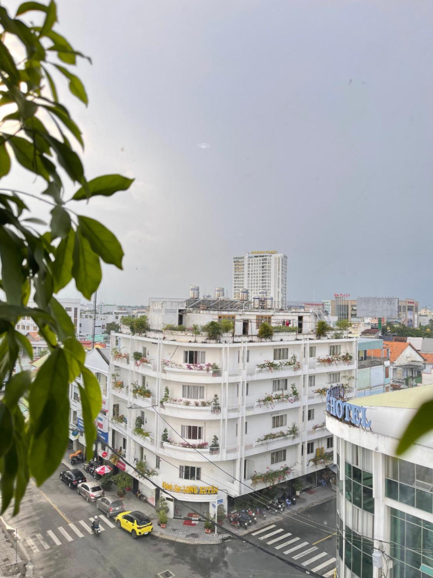 Cụm Khách sạn Đông Xuyên - Long Xuyên - Cửu Long Extérieur photo