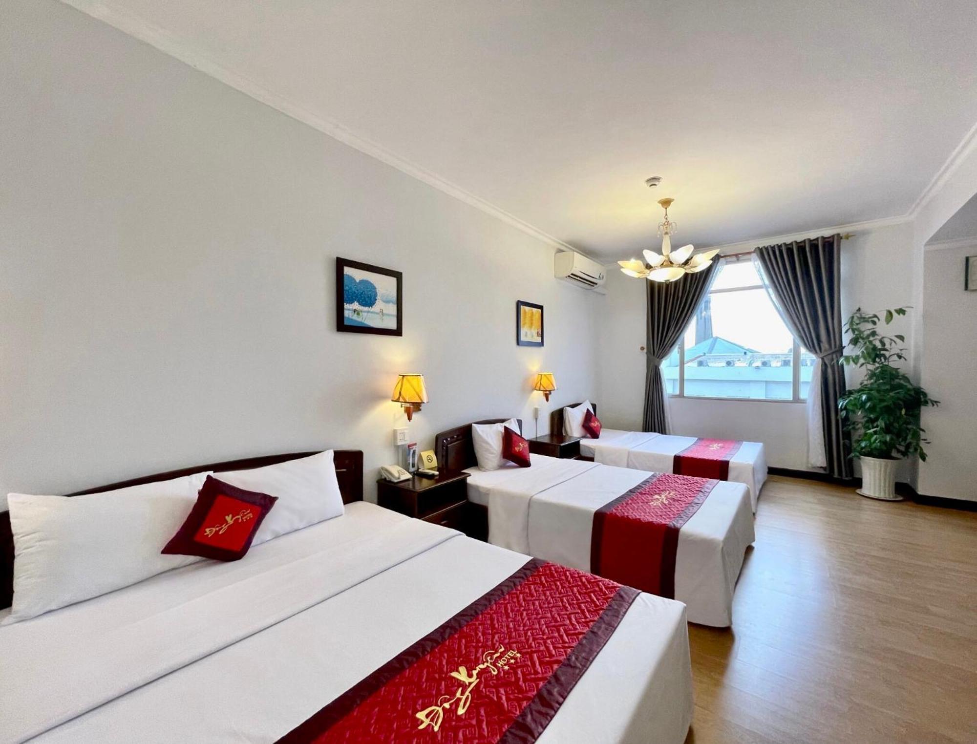Cụm Khách sạn Đông Xuyên - Long Xuyên - Cửu Long Extérieur photo